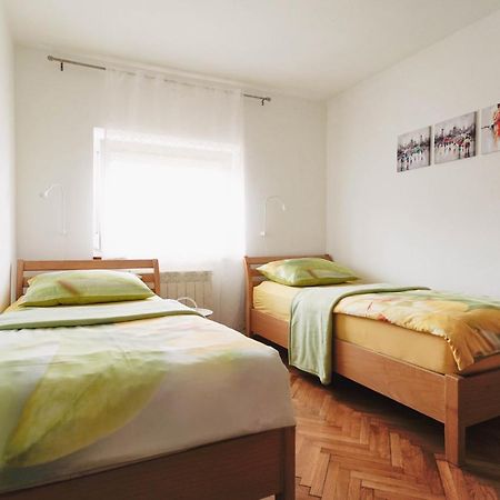 Pri Neji Apartamento Postojna Exterior foto